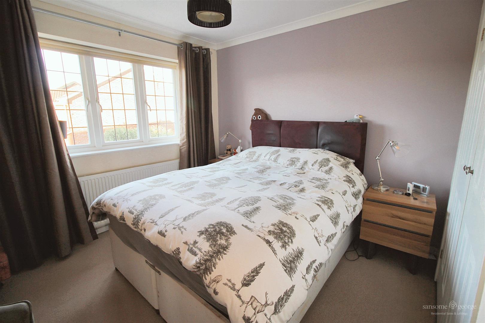 Embrook Way, Calcot, Reading